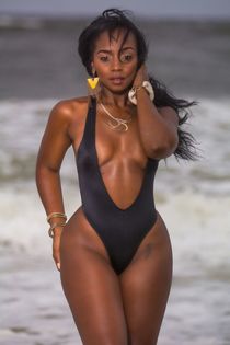 Relaax more ebony cuties